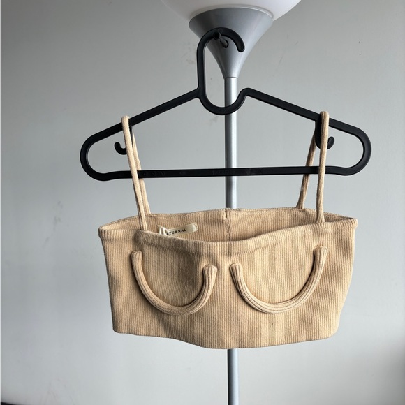 Top, Size M color tan - Picture 2 of 2